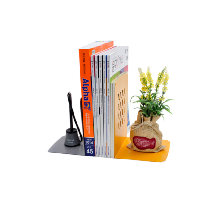 [Alpha] Bookend 102 (medium size)